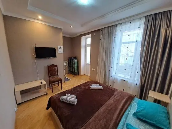 Classic Tek Büyük Yataklı Oda