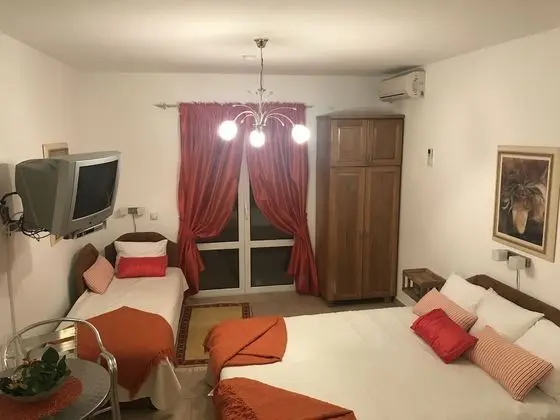 Classic Üç Kişilik Oda