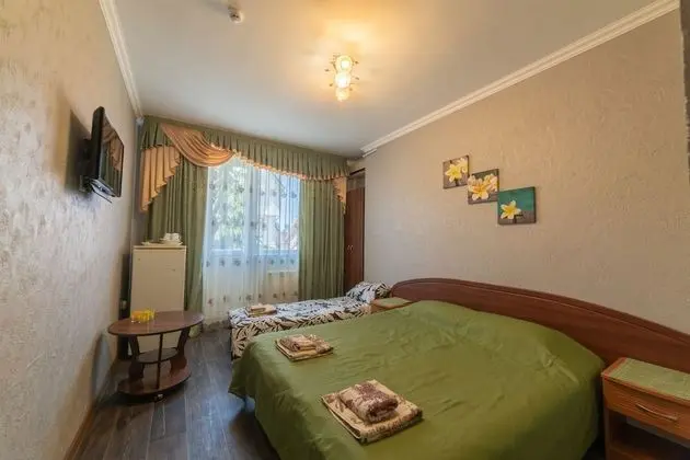 Comfort Tek Büyük veya İki Ayrı Yataklı Oda, Birden Çok Yatak