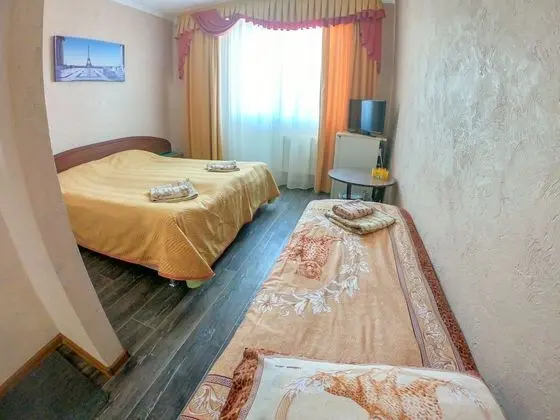 Comfort Tek Büyük veya İki Ayrı Yataklı Oda, Birden Çok Yatak