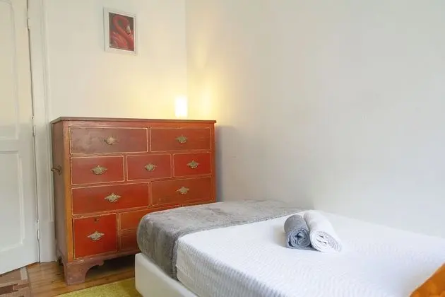 Üç Kişilik Oda, Ortak Banyo