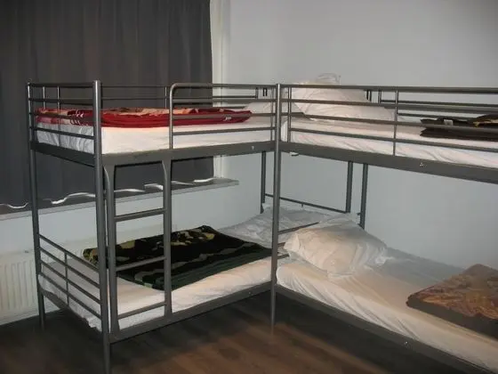 Basic Oda, Ortak Banyo (Private Room for 6 Persons)