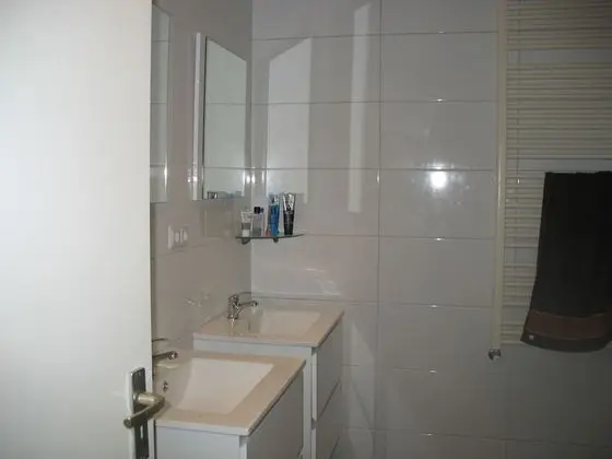 Ortak Ranzalı Oda, Karma Ranzalı Oda, Ortak Banyo