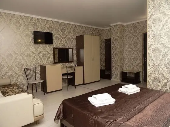 Üç Kişilik Oda