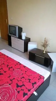 Basic Üç Kişilik Oda, 1 Yatak Odası