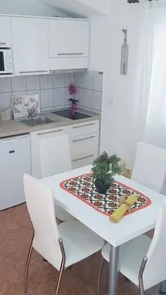 Apart Daire, 1 Yatak Odası (3)