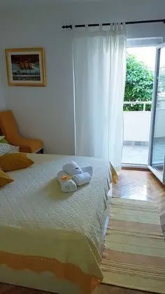 Tek Büyük Yataklı Oda, Balkon