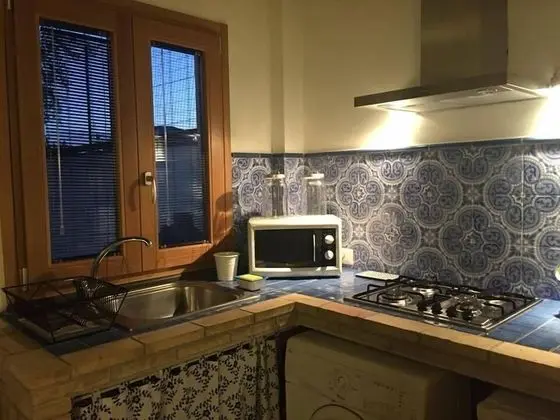 Basic Apart Daire, Bahçe Manzaralı