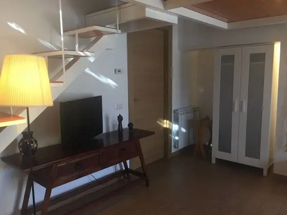 Basic Apart Daire, Bahçe Manzaralı