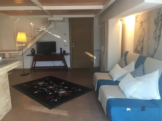 Basic Apart Daire, Bahçe Manzaralı