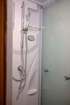 Economy Ortak Ranzalı Oda, Karma Ranzalı Oda, Ortak Banyo