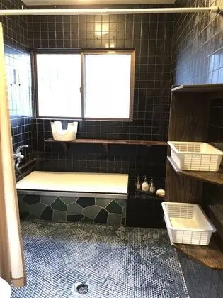 Ortak Ranzalı Oda, Karma Ranzalı Oda, Ortak Banyo (Max 4 Guests)