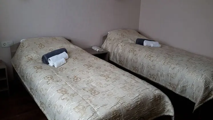 Standard Üç Kişilik Oda, Ortak Banyo