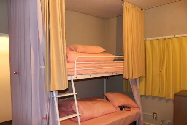 Ortak Ranzalı Oda, Sadece kadınlar için (for 4 Guests, Bunk Bed)