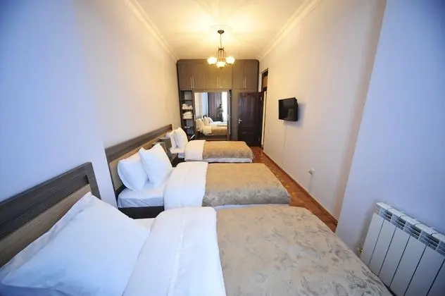 Comfort Üç Kişilik Oda, 1 Yatak Odası, Özel Banyo, Bahçe Manzaralı