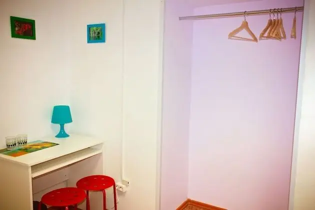Standard Tek Büyük veya İki Ayrı Yataklı Oda, Ortak Banyo
