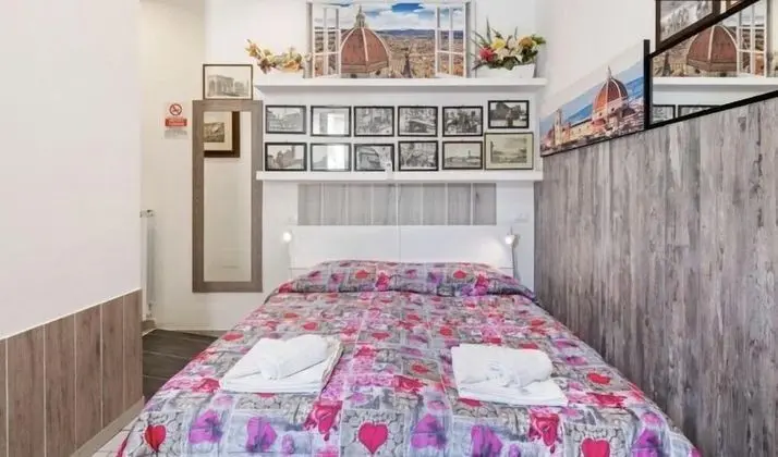 City Tek Büyük veya İki Ayrı Yataklı Oda