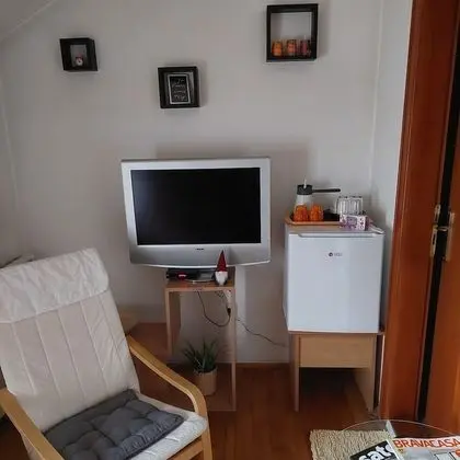 Tek Büyük Yataklı Oda