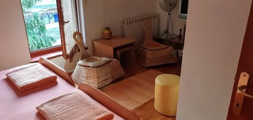 Tek Büyük Yataklı Oda