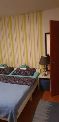 Üç Kişilik Oda