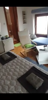 Üç Kişilik Oda
