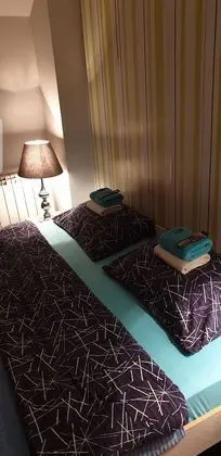 Üç Kişilik Oda