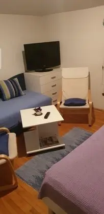 Üç Kişilik Oda