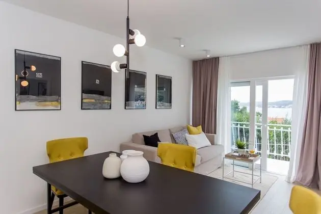 Comfort Apart Daire (Yellow)