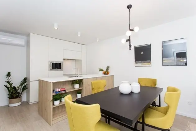 Comfort Apart Daire (Yellow)