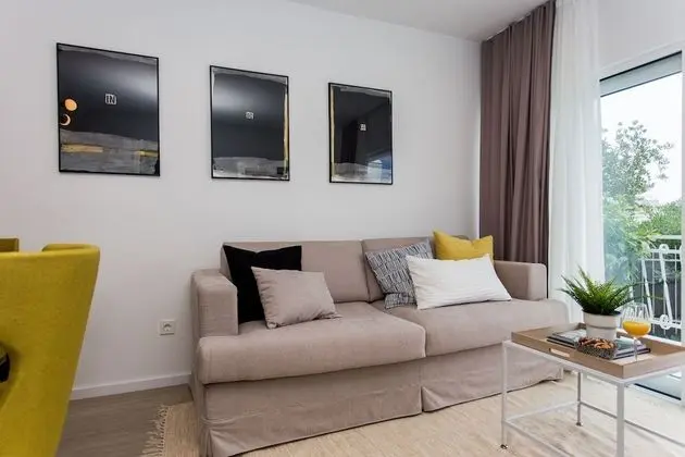 Comfort Apart Daire (Yellow)