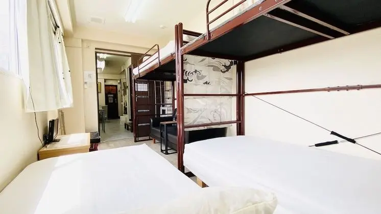 Oda, Sigara İçilmez (Private reserve for entire A floor)