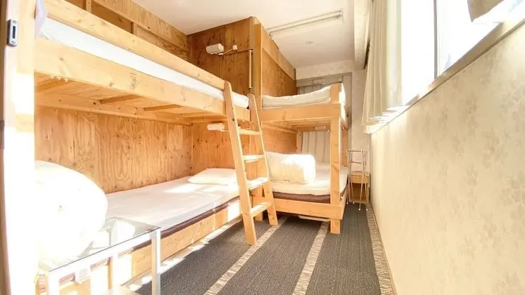 Oda, Sigara İçilmez (Private reserve for entire B floor)