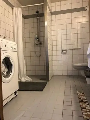 Standard Tek Büyük Yataklı Oda, Ortak Banyo