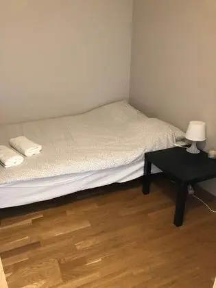 Tek Büyük Yataklı Oda, 1 Çift Kişilik Yatak, Ortak Banyo