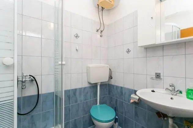 Tek Büyük Yataklı Oda (Double Room)