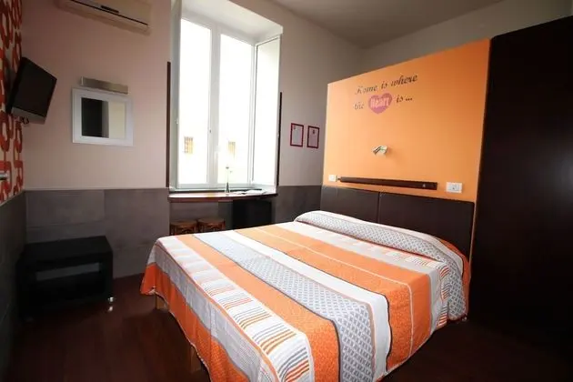 Standard Tek Büyük veya İki Ayrı Yataklı Oda