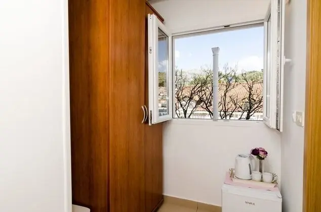Üç Kişilik Oda, Teras