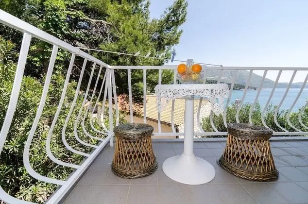 Tek Büyük Yataklı Oda, Balkon, Deniz Manzaralı