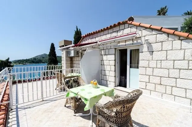 Tek Büyük Yataklı Oda, Teras, Deniz Manzaralı