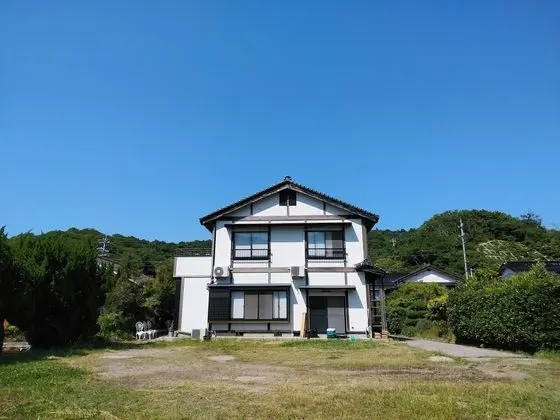 Ortak Ranzalı Oda, Sadece kadınlar için