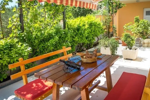 Basic Apart Daire, 1 Yatak Odası, Zemin Kat (2)