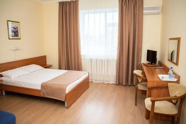 Tek Büyük veya İki Ayrı Yataklı Oda ((Extra bed))