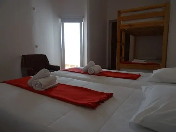 Family Dört Kişilik Oda