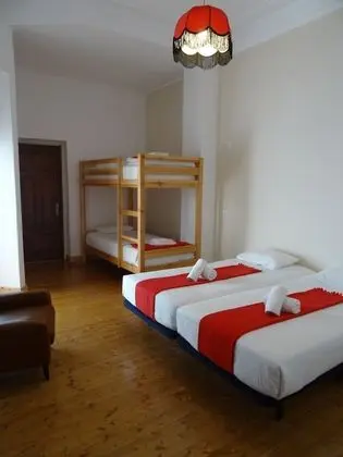 Family Dört Kişilik Oda