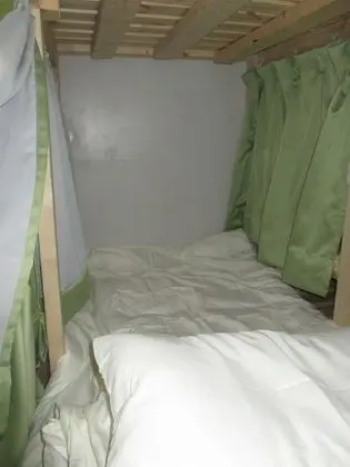 Ortak Ranzalı Oda, Karma Ranzalı Oda, Sigara İçilmez (1 of 8 beds)