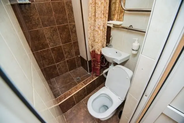 Economy Tek Büyük Yataklı Oda