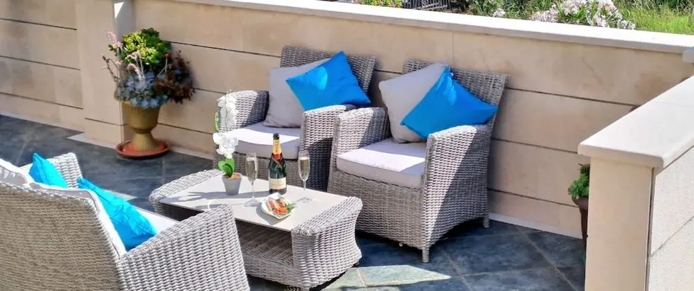 Tek Büyük Yataklı Oda, Balkon