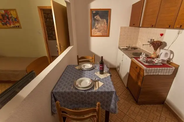 Comfort Tek Büyük Yataklı Oda