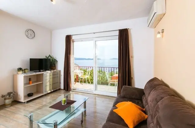 Apart Daire, 2 Yatak Odası, Balkon, Deniz Manzaralı