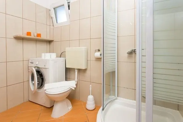 Apart Daire, 2 Yatak Odası, Balkon, Deniz Manzaralı